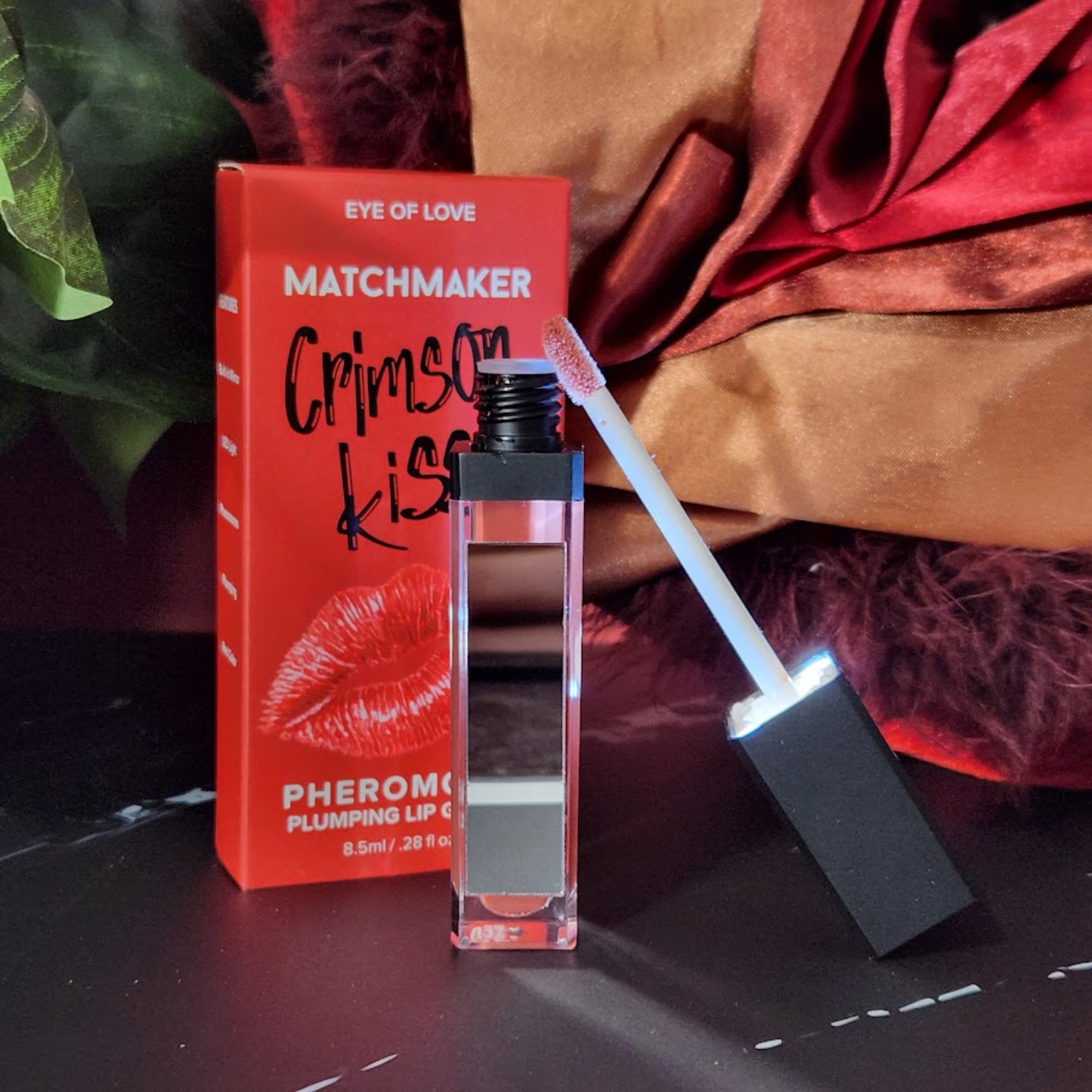 Pheromone Plumping Gloss